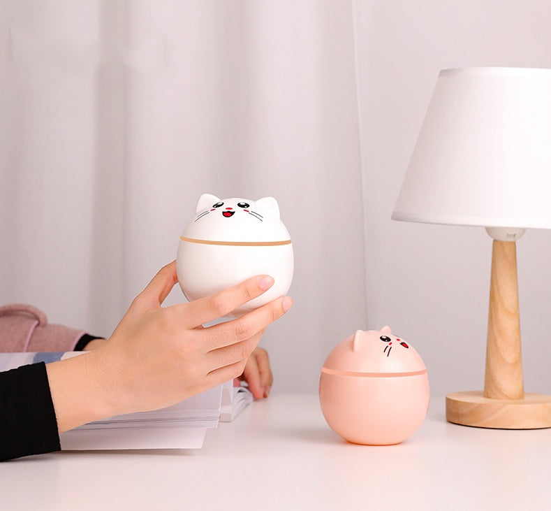 Mini Humidifier for Women – Cute & Compact USB-Powered Gadget